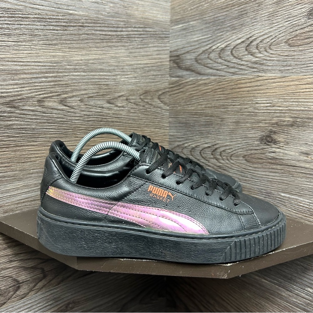 Puma basket platform leather Black leather holographic Pink Sneakers